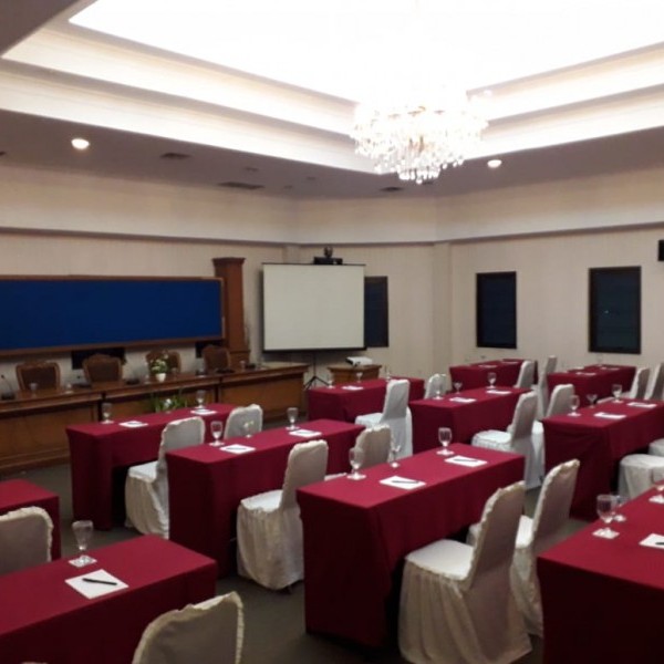 Halfday Meeting Package